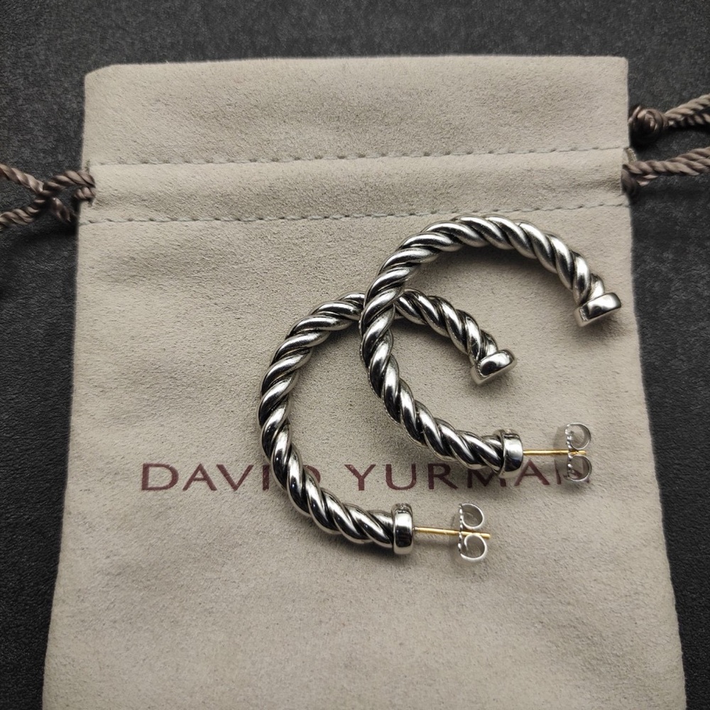 Elegant Silver Hoop Earrings David Yurman - Picture 5 of 8